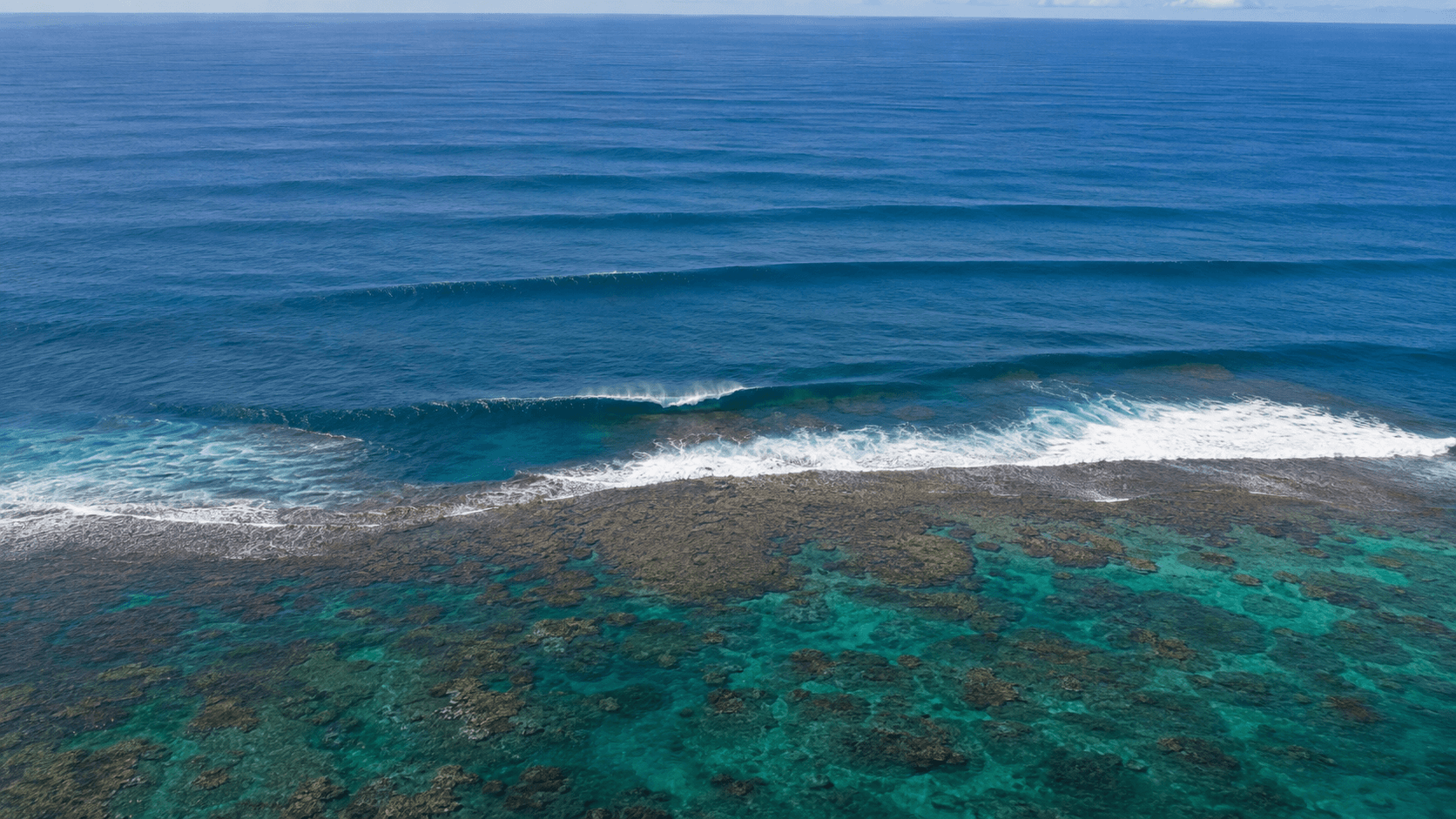 Surfing and the Crowd in Hawaiʻi